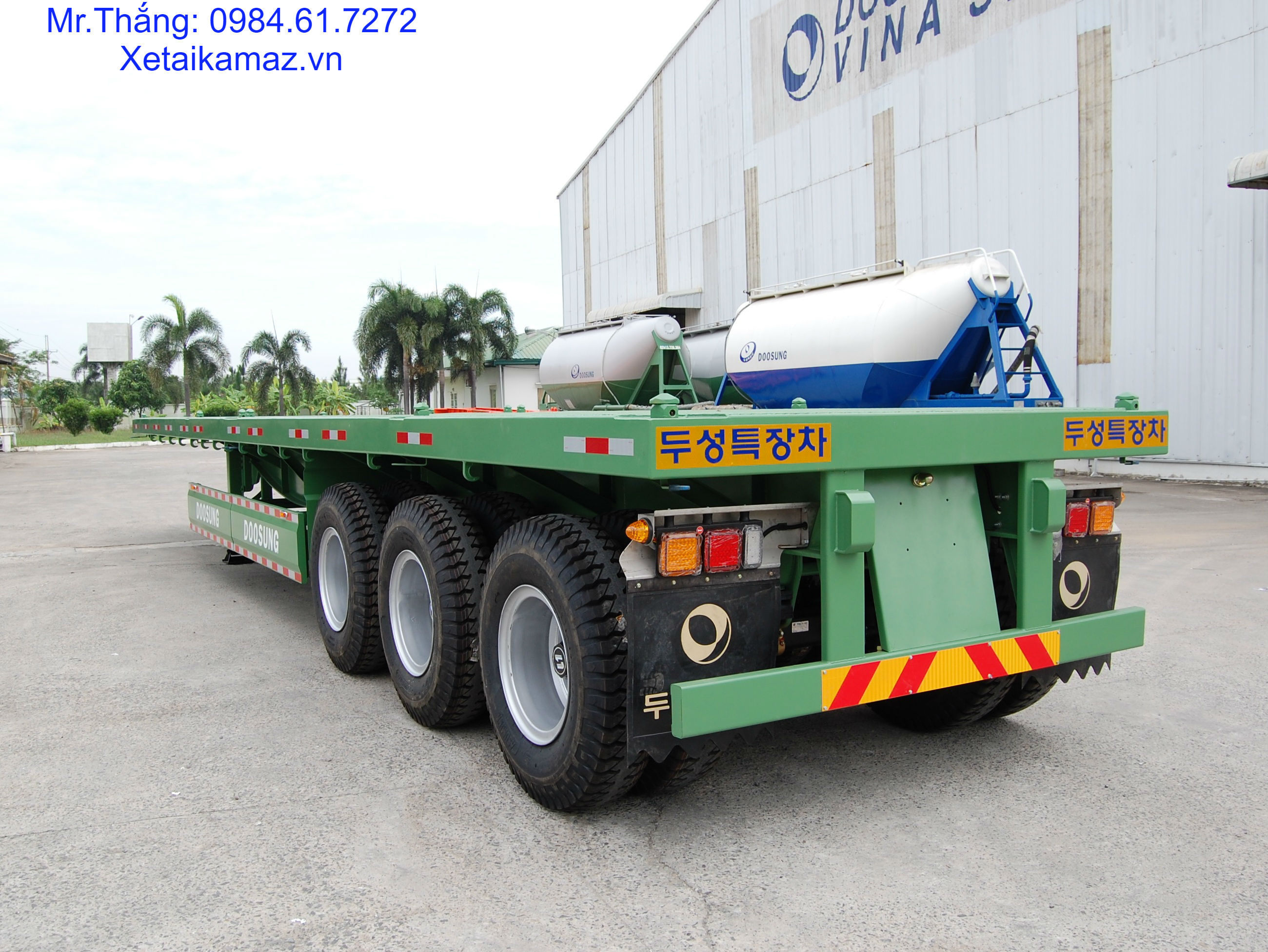 ROMOOC SÀN DOOSUNG 45 FEET 3 TRỤC TẢI 30.600 KG 2022