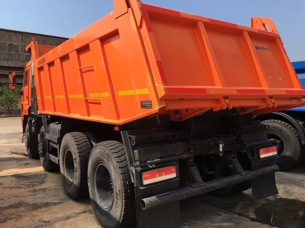 XE BEN KAMAZ 4 CHÂN 6540 EURO 5 | THÙNG VAT 13 KHỐI | XE BEN TẢI TRỌNG 17 TẤN