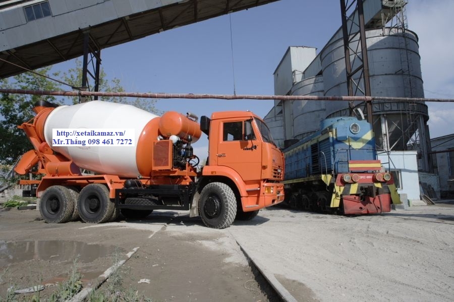 XE TRỘN BÊ TÔNG KAMAZ 7 M3